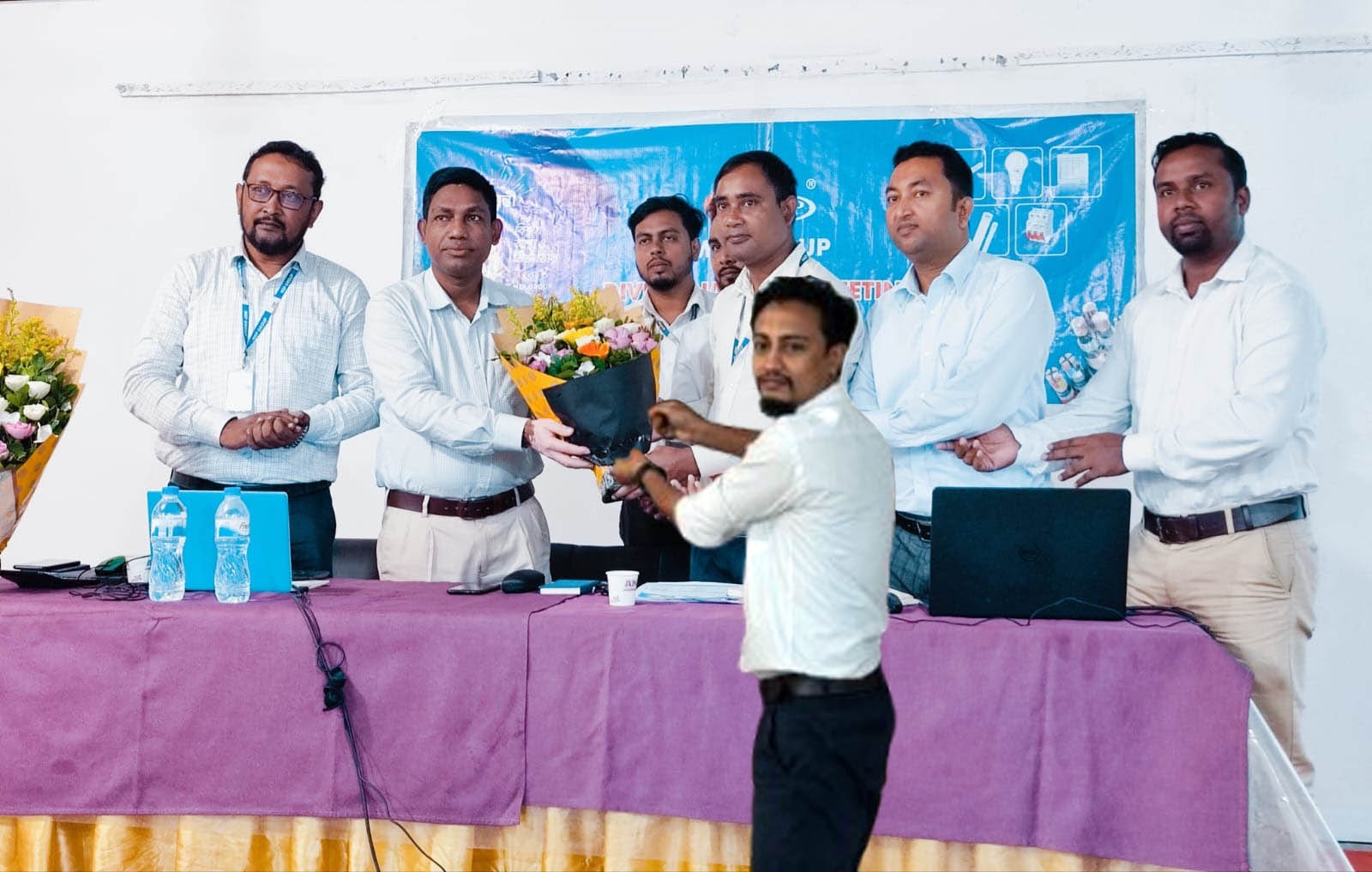 Home whatsapp image 2026 01 06 at 14.52.14 86d49402